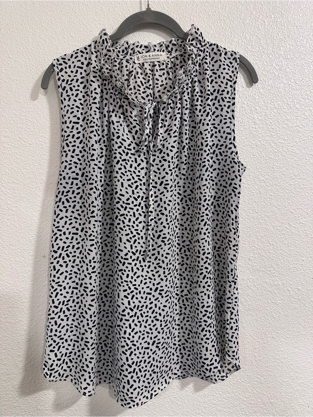 Jon & Anna White Sleeveless Ruffle Tie Neck Top with Black Speckle